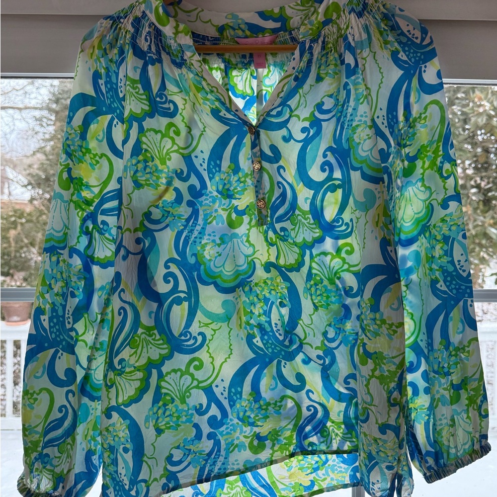 Lily Pulitzer Elsa silk top size XS in resort white
